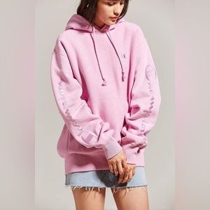 CHAMPION & UO NOVELTY GRAPHIC HOODIE SWEATSHIRT - Pink